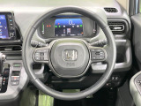 【純正革巻きステアリング】上質な革を使用することで、手にしっかり馴染みとても運転しやすいハンドルです♪