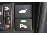 パワーテールゲート装備!荷物を持っていてもスイッチ一つでテールゲートの開閉が可能です!パワーテールゲートは運転席からも操作することが可能です!