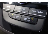 シートヒーター装備付き車!!座席に埋め込まれた電熱線によりシートを暖めることが出来る装備で、温められたシートは、寒い冬には最適です!!