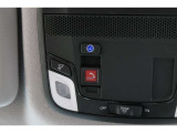 緊急通報ボタンが装備されています。ホンダコネクト対応。ご利用には、Honda Total Care プレミアムのご加入が必要です。