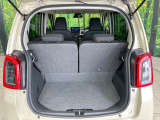 普段のお買い物や通勤、送迎等に十分な荷室スペースを確保しております。セカンドシートを倒すと、大きな荷物の積載も可能です♪