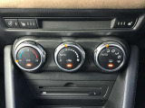 エアコンはオートエアコンです☆快適な空間で運転していただけます☆
