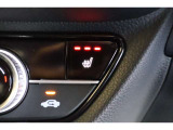 シートヒーター装備付き車!!座席に埋め込まれた電熱線によりシートを暖めることが出来る装備で、温められたシートは、寒い冬には最適です!!