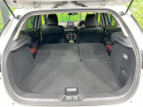 後席を格納すると、これだけの広さが!シーンに合わせたシートアレンジで、大きな荷物も積むことが出来ます♪