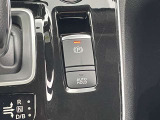 電動パーキングブレーキ 指先で簡単に出来ます  オートブレーキホールド 停車時のブレーキペダルを踏み続ける事を楽に ペダルから足を離せます 坂道発進も楽になります