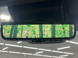 【デジタルインナーミラー】後席の大きな荷物や同乗者で後方が確認しづらい時でも安心!カメラが撮影した車両後方の映像をルームミラー内に表示。クリアな視界で状況の確認が可能です!