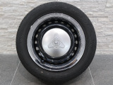 夏タイヤを装着した純正のホイールキャップが積載されています!タイヤサイズは155/65R14になります。