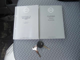 新車時保証書・車両取説・スペアキー付属します。