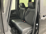 クリーニングをしっかり行っていますので、運転席・助手席どちらもきれいになっております!