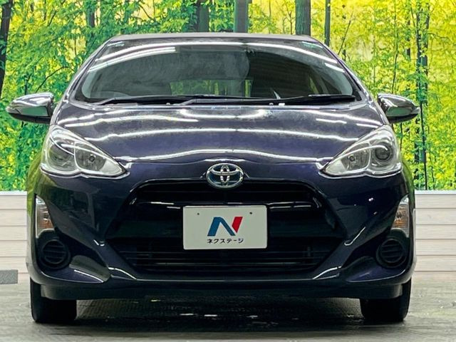 トヨタ アクア 1.5 S の中古車詳細 (49,700km, ダークバイオレット