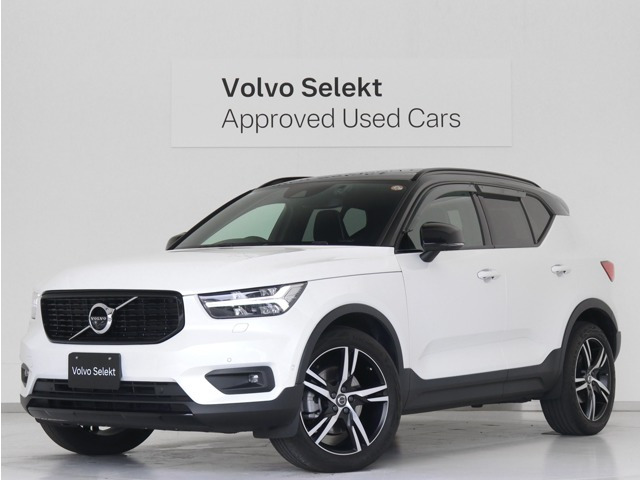 XC40B5 AWD Rデザイン 4WD