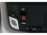 緊急通報ボタンが装備されています。ホンダコネクト対応。ご利用には、Honda Total Care プレミアムのご加入が必要です。