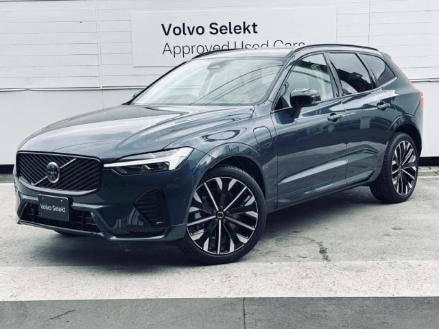 XC60 ウルトラ T6 AWD プラグイン ハイブリッド 4WD 