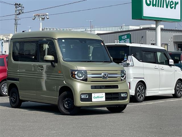 N-VAN+スタイル ファン 4WD修復歴無し