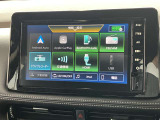 ディスプレイオーディオです。ナビ機能はありませんがスマートフォンとの連動がしやすくなっております。