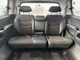 3列目シートはもちろん状態良好☆大人でもゆったりと座って頂けますので、大人数でのお出かけもラクラクです♪ご家族で、気の知れた仲間で、ドライブに行くのが楽しみですね♪