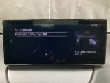 Apple Carplay・Android Auto対応!マツダ コネクト(コマンダーコントロール)でスマートフォンを操作して、通話、音楽を聴いたり、マップで目的地を調べることができます。