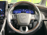 【純正革巻きステアリング】上質な革を使用することで、手にしっかり馴染みとても運転しやすいハンドルです♪