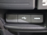 HDMI入力に対応しております!映像出力対応の機器を接続することで、ナビ画面に機器の映像を映し出すことができます!