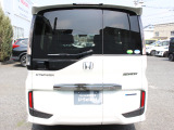当店の展示車は、プロの業者にボディーの磨き、ルームクリーニングを依頼していますので、とてもきれいです!!ぜひ、見にいらしてください!