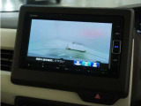 ◆バックカメラ◆リバースにするだけで映ります、後方の安全確認や、狭い駐車場での車庫入れ、雨の日や夜間など視界の悪い時に便利です!安全にバックする為には欠かせない装備です。