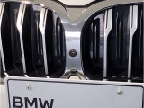 【キドニーグリル】BMWは約90年もの間、ほぼ全ての車両にひと目でBMWだと分かるこの特徴的なフロントグリルが備えられ、デザイン・アイコンとして親しまれてきました。