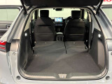 後列を収納すれば大型トランクに早変わり!段差も出来ず荷物の積み込みもラクラク♪