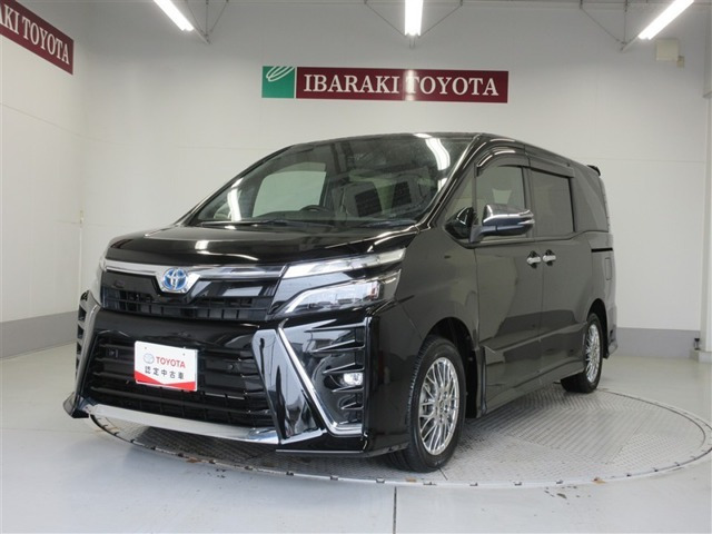 ヴォクシー 1.8 ハイブリッド ZS 