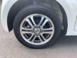 純正アルミホイール装着になります♪