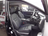 運転席&助手席 ・シートは防水シート・シートヒーターシート装備です。
