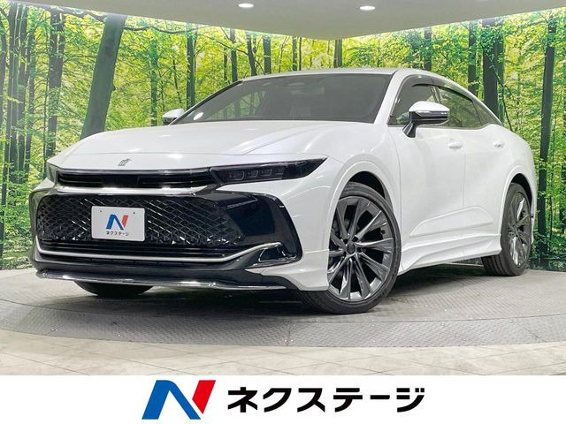 クラウンクロスオーバー 2.5 G アドバンスト レザー パッケージ E-Four 4WD 