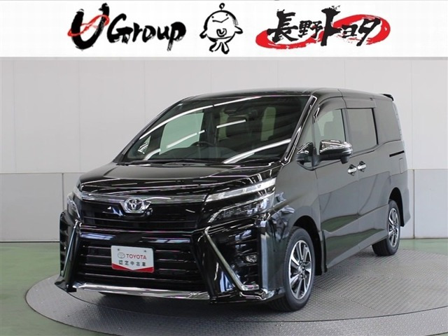 ヴォクシー 2.0 ZS 煌III 4WD 