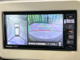 【全方位モニター用カメラ】専用のカメラにより、上から見下ろしたような視点で360度クルマの周囲を確認することができます☆死角部分も確認しやすく、狭い場所での切り返しや駐車もスムーズに行えます。