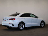 Audi A3 Sedan 30 TFSI/LEDヘッドライト/アルミホイール 5ダブルアーム 7.0J x 16