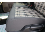 【助手席シート】試乗車上がりで使用感も少なく、シート状態良好です!