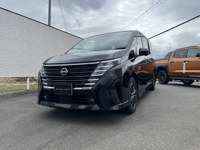 セレナ 1.4 e-POWER ルキシオン 