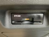 ◆ETC2.0◆ビルトインタイプでスッキリ♪高速道路の料金所で停まることなくスイスイ通過。ETC2.0では充実したETC機能に加えて、ITSスポットとの通信が可能で、次世代の運転支援サービスを受けることができます!