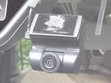 【ドライブレコーダー】ドライブレコーダー装備!走行中はもちろん、あおり運転や事故に遭遇した際、映像で記録し、万一のリスクに備えます。※記録用SDカードはお客様ご自身でご準備いただく必要があります。