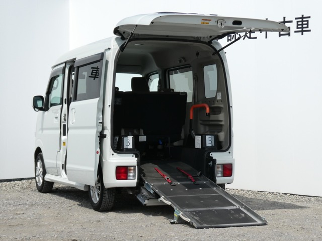 NV100クリッパーリオ  チェアキャブ ハイルーフ