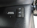 シートヒーター付きです。寒い日も快適なドライブが楽しめます♪
