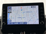 純正ナビを装備。タッチパネル式で使いやすく、お出かけもラクラクです。