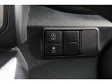 【横滑り防止装置】ドライバーの安全運転をアシストしてくれる装備が充実しています☆ドライバーの不安を安心へと変えてくれますね。