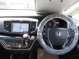 インパネ周りもスタイリッシュで操作性が良いですよ☆しっかり視認性も確保していますので、ご安心下さい!!☆ホンダオートディーラーホンダ専門店♪TEL06-6744-2222☆