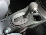 ■フロアタイプシフトレバー(オーバードライブ付)。■ECOモードスイッチ付き!
