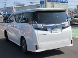 中古車保証は無料で1年間付帯します。有料にて合計3年間まで延長可能です