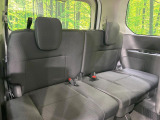 3列目シートはもちろん状態良好☆大人でもゆったりと座って頂けますので、大人数でのお出かけもラクラクです♪ご家族で、気の知れた仲間で、ドライブに行くのが楽しみですね♪