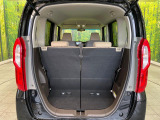 普段のお買い物や通勤、送迎等に十分な荷室スペースを確保しております。セカンドシートを倒すと、大きな荷物の積載も可能です♪