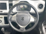 ステアリングも使用感が少なく、きれいな状態となっております♪