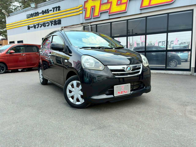 ミライースXf メモリアルエディション 4WD