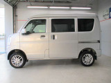 ボディサイズは全長339cm、全幅147cm、全高189cm。※リフトアップされていますので車高は実際とは異なります。